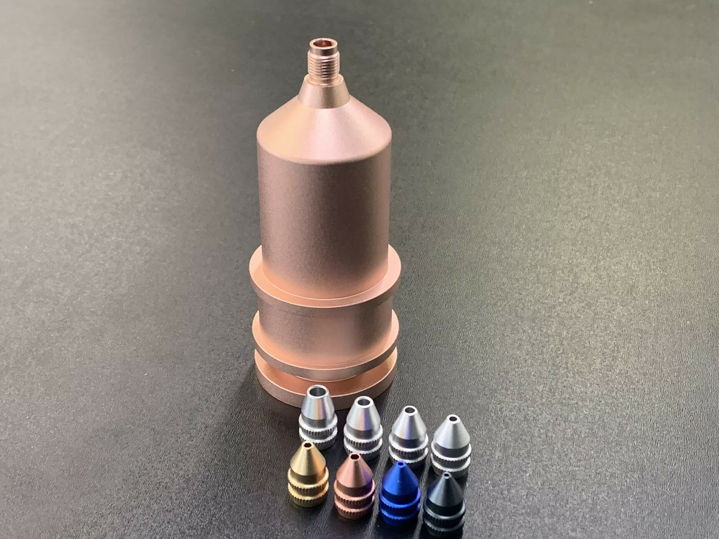 当社オリジナルへら釣り用うどんアルミポンプLサイズ　桜ピンク1mm1.2mm1.5mm1.8mm2mm2.5mm3mm4mmノズル8個付