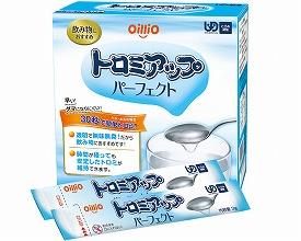 ・30秒で簡単とろみ、一度とろみがついてからでもとろみの再調整が可能。 ・ダマになりにくくなりました。 ・透明で無味無臭だから、飲み物におすすめです。 ・時間が経っても安定したとろみが維持できます。 ●原材料／デキストリン、増粘剤（増粘多糖類、CMC）、グルコン酸Na、塩化Mg ●栄養成分（3g当たり）／エネルギー7kcal、水分0.1g、たんぱく質0.01〜0.03g、脂質0.0g、糖質1.6g、食物繊維1.0g、灰分0.1g、ナトリウム56mg、カリウム4mg、カルシウム0.2mg、リン3.1mg、鉄0.01mg、食塩相当量0.1g ●賞味期限／製造後2年 ●ユニバーサルデザインフード〈とろみ調整〉 ●生産国／日本 ●メーカー品番／018103 ●JANコード／4902380181033 ●メーカー名／日清オイリオグループ