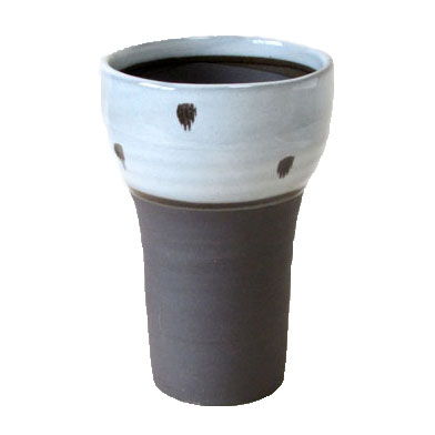 ビール 黒 白 フリーカップ 容量 470cc 国産 美濃焼業務用 食器 食洗器対応 レンジ対応多治見 絵器彩陶