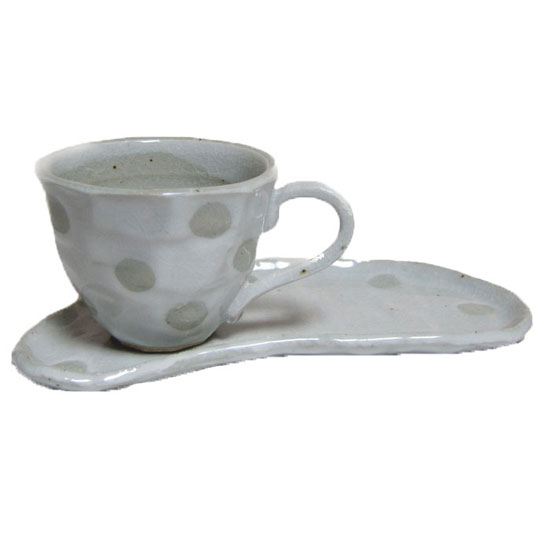 コーヒーカップ&ソーサー 白ドット　モーニング碗皿　国産 食器 珈琲 コーヒー 和風 温もり プレゼント 持ちやすい