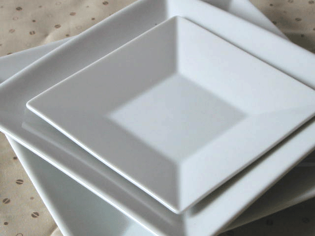 正角皿 ホワイト 18.5cm 国産 美濃焼食器 業務用 食洗機対応 レンジ対応多治見 絵器彩陶