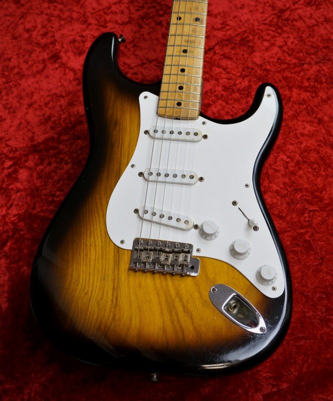 Fender　Stratocaster 1955年製【1ピースアッシュボディー】【Vintage】【フェンダー】【ヴィンテージ】【ストラトキャスター】