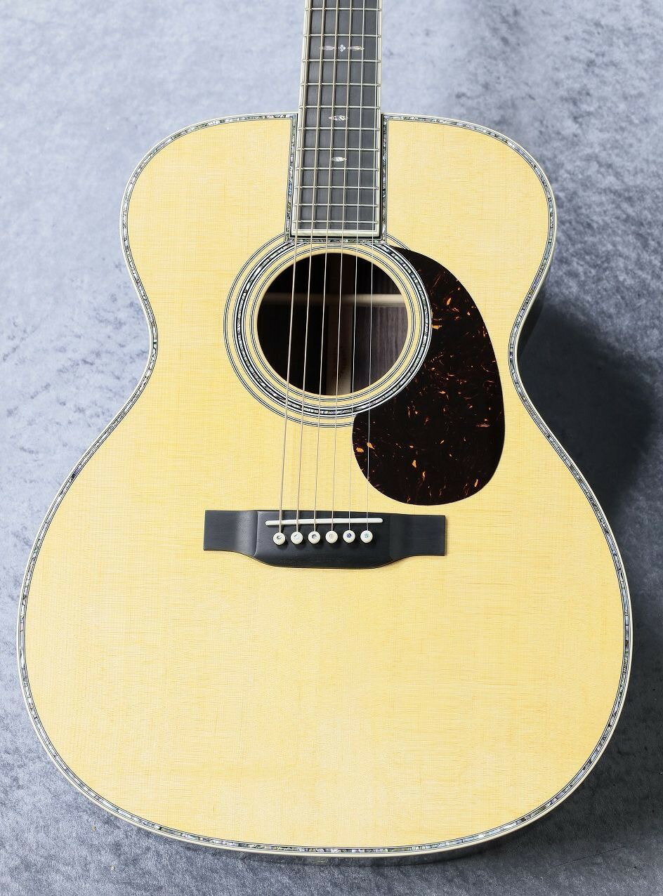 Martin 000-42 Standard #2819971【2023年製・無金利キャンペーン・送料当社負担】【お茶の水駅前店】