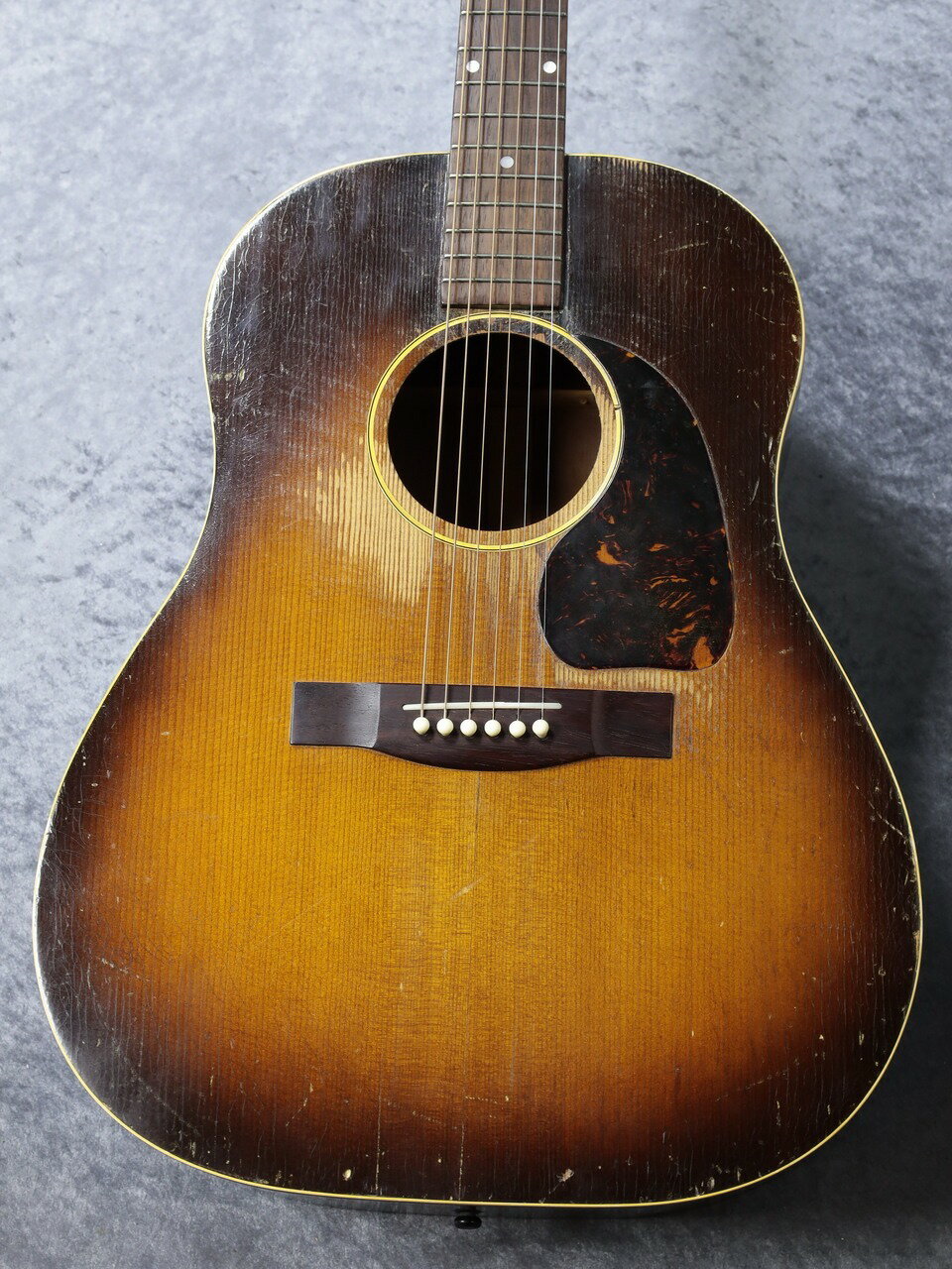 Gibson J-45 1946～47年製 【Vintage】【お茶の水駅前店】