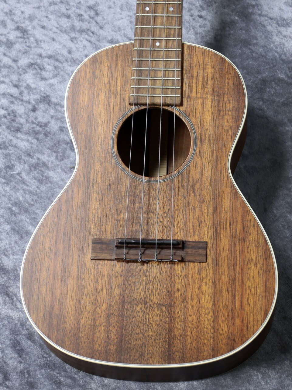 Martin 2K Tenor #2611052【ハワイアンコア】【お茶の水駅前店】