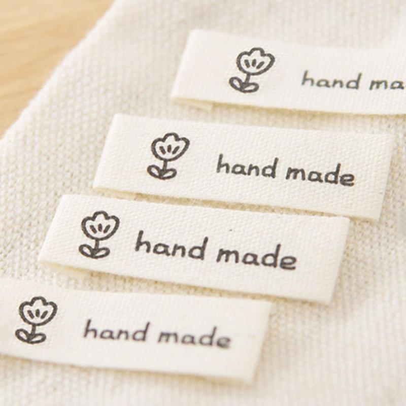 サムコス ハンドメイド用タグ セット 綿 かわいい シンプル おしゃれ ラベル 手芸 ロゴ 縫製 DIY 服飾補助材料 衣類 帽子 刺繍タグ 印刷ラベル リュックサック バッグ ワッペン 手作り Handmade