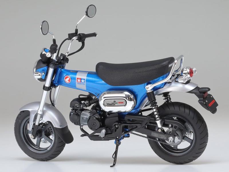 E-KO-BO楽天市場店のタミヤ(TAMIYA) 1/12 オートバイシリーズ No.142 Honda ダックス125 タミヤリミテッドエディション プラモデル 14142｜アングル2