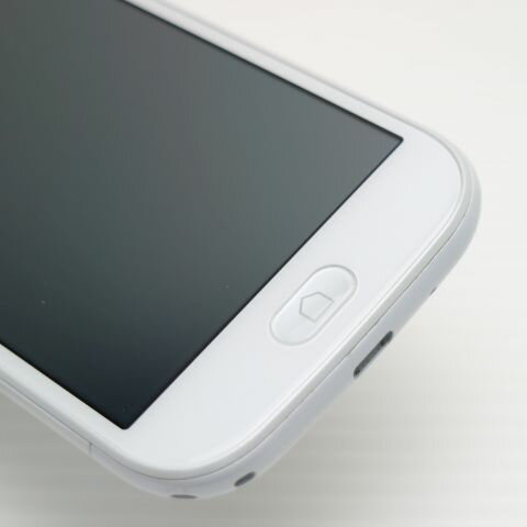 【中古】 新品同様 F-42A らくらくスマートフォン ホワイト 安心保証 即日発送 スマホ 白ロム 富士通 土日祝発送OK