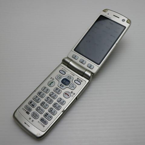 【中古】 良品中古 F-09B らくらくホン7 ゴールド 安心保証 即日発送 DoCoMo ガラケー FUJITSU Fー09B 本体 白ロム 土日祝発送OK