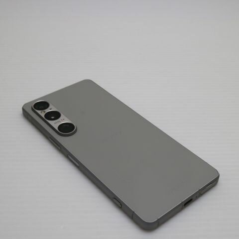 【中古】超美品 SIMフリー Xperia 1 VI 12GB 256GB プラチナシルバー スマホ SONY 安心保証 即日発送 土日祝発送OK