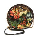 ドルチェ&amp;ガッバーナ(Dolce &amp; Gabbana) ジャガード サークルバッグ レディース ストロー,コットン ショルダーバッグ ブラウン,グリーン,イエロー 基本情報 [ブランド名]: ドルチェ&amp;ガッバーナ(Dolce &amp; Gabbana) [モデル]: ジャガード サークルバッグ [製造国]: イタリア デザイン [タイプ]: ショルダーバッグ [素材]: ストロー , コットン [カラー]: イエロー, グリーン, ブラウン [柄]: ボタニカル [性別]: レディース サイズ [サイズ (高さx幅x奥行)]: 16cm x 17cm x 6.5cm / 6.29&#039;&#039; x 6.69&#039;&#039; x 2.55&#039;&#039; 付属品 [付属品備考]: 付属品の詳細は画像をご確認ください 状態 [状態]: 非常に良い [ランク]: ランク A 【中古】使用感が少なく、多少のキズや汚れは見られるものの全体的にきれいな商品 [全体のキズ]: わずか [全体の使用感]: わずか [ダメージの強さ]: 正面 型崩れ わずか [商品状態備考]: 商品状態の詳細は画像をご確認ください 配送 [総重量]: 340g / 11.99oz. 【本物保証】 eLADYの商品は全品本物保証！ 安心してお買い物をお楽しみください。 商品ランクについて ランク N　 新品・未使用商品。基本的にブティック購入と同じ状態（付属品は商品説明欄に記載があるものがつきます。） ランク NS 未使用・展示品 ランク S 新品同様にきれいな商品 ランク SA 使用感がほとんどない、きれいな商品・新品仕上げ商品 ランク A 使用感が少なく、多少キズや汚れは見られるものの、全体的にきれいな商品 ランク AB やや使用感があり、キズや汚れが見られるが全体的に程度の良い商品 ランク B 使用感があり、ダメージや汚れが見られるが、通常の使用に支障のない商品 ランク BC 使用感が強くあり、ダメージや汚れが気になる商品 ランク C かなりの使用感があり、ダメージや汚れが目立つ商品 ランク D 著しく状態が悪い商品・不具合のあるジャンク品 商品ランクについて お客様のご都合による返品・交換の対応はできかねますので、あらかじめご了承願います。品質管理には万全を期しておりますが、 万が一お届け商品がご注文とまったく異なっていた場合には返品の対象となることもございます。商品到着後24時間以内に、 カスタマーサービスセンターまでEメール又はお電話でご連絡ください。24時間以上経過しますと、お受け致しかねる場合がございます。 ご了承ください。