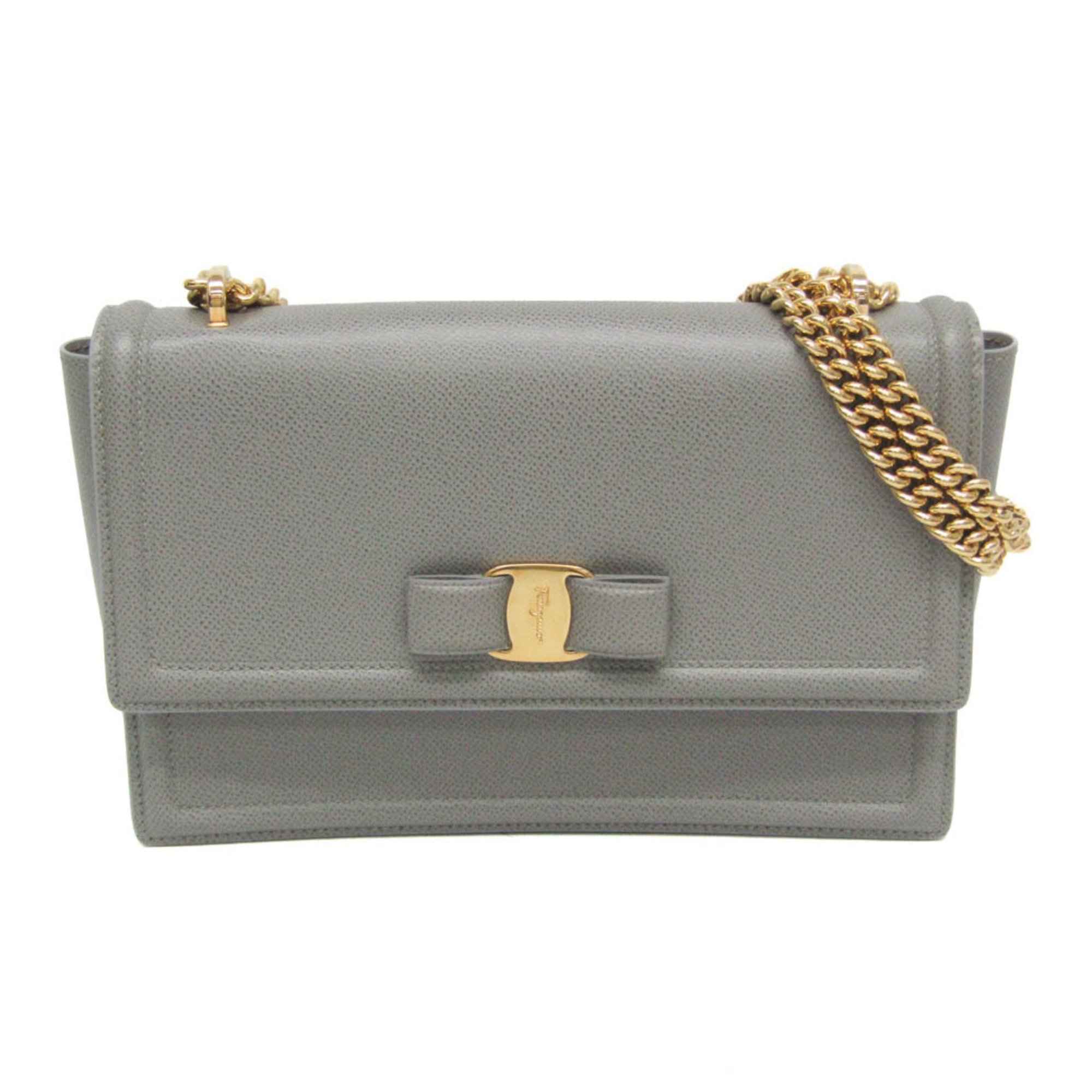 サルヴァトーレ・フェラガモ(Salvatore Ferragamo) ヴァラ GU-21G462 レディース レザー ショルダーバッグ グレー【中古】