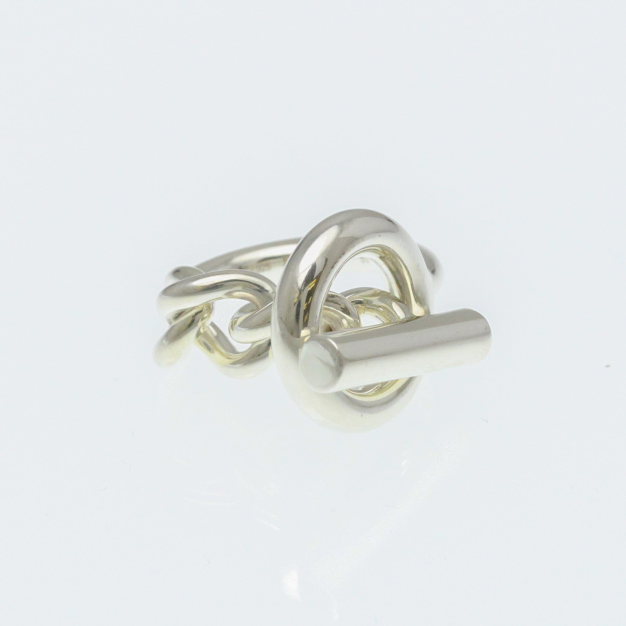 エルメス(Hermes) クロワゼット リング シルバー ファッション 無し バンドリング シルバー 基本情報 [ブランド名]: エルメス(Hermes) [モデル]: クロワゼット リング デザイン [タイプ]: バンドリング [スタイル...