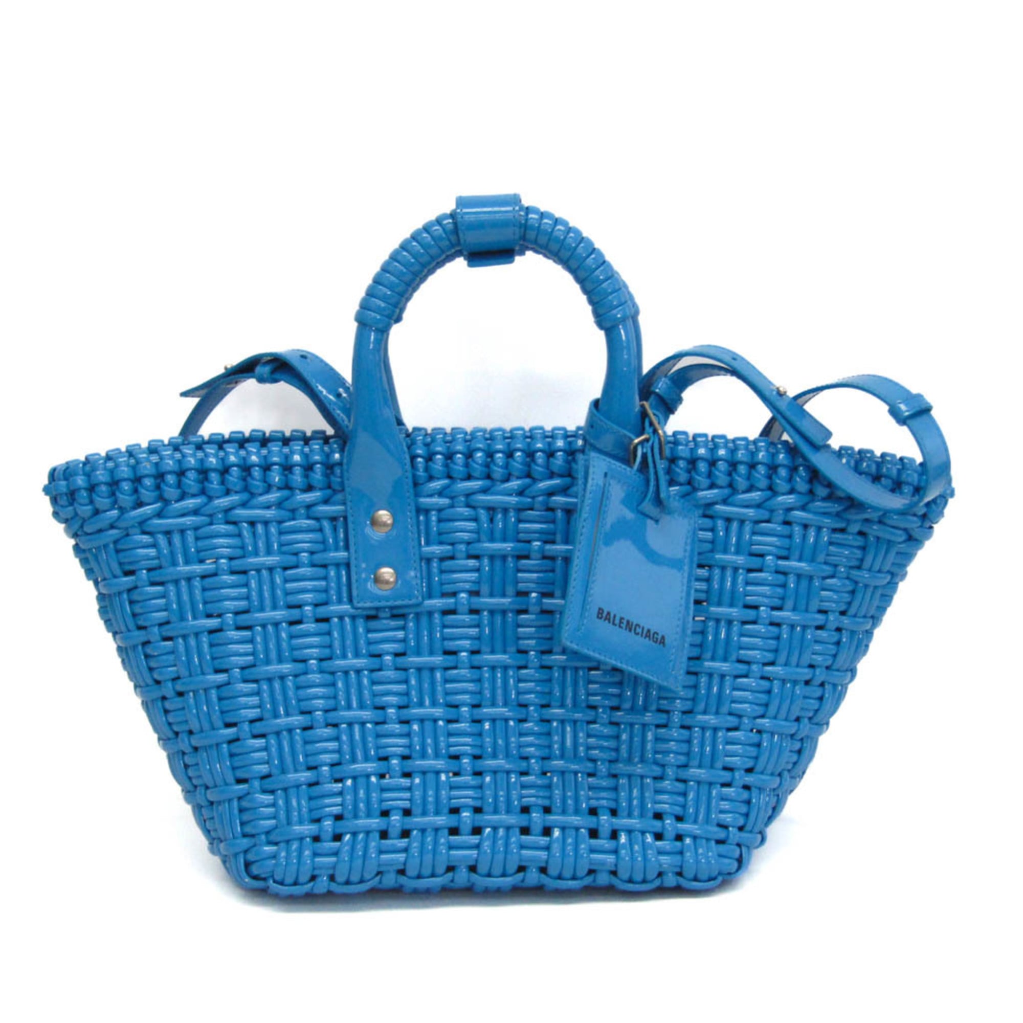 バレンシアガ(Balenciaga) ビストロ XS 671342 レディース レザー ハンドバッグ,ショルダーバッグ ブルー 基本情報 [ブランド名]: バレンシアガ(Balenciaga) [モデル]: ビストロ XS 671342 [製造国]: イタリア [商品説明]: 上部の幅：39cm デザイン [タイプ]: ショルダーバッグ, ハンドバッグ [素材]: レザー [レザー・ファータイプ]: エナメルレザー [カラー]: ブルー [開閉]: オープン [内ポケット]: ファスナーポケット 1 [性別]: レディース サイズ [サイズ (高さx幅x奥行)]: 21cm x 22cm x 14cm / 8.26'' x 8.66'' x 5.51'' [ハンドルの長さ]: 29cm / 11.41'' [ストラップの長さ]: 100cm - 112cm / 39.36'' - 44.09'' [ハンドルの高さ]: 9.00cm / 3.54'' 付属品 [付属品備考]: 付属品の詳細は画像をご確認ください 状態 [状態]: 非常に良い [ランク]: ランク A 【中古】使用感が少なく、多少のキズや汚れは見られるものの全体的にきれいな商品 [全体のキズ]: わずか [全体の使用感]: わずか [ダメージの強さ]: 縁 コーティング剥がれ わずか, 内側 擦りキズ わずか [商品状態備考]: 商品状態の詳細は画像をご確認ください 配送 [総重量]: 960g / 2.11lb. 【本物保証】 eLADYの商品は全品本物保証！ 安心してお買い物をお楽しみください。 商品ランクについて ランク N　 新品・未使用商品。基本的にブティック購入と同じ状態（付属品は商品説明欄に記載があるものがつきます。） ランク NS 未使用・展示品 ランク S 新品同様にきれいな商品 ランク SA 使用感がほとんどない、きれいな商品・新品仕上げ商品 ランク A 使用感が少なく、多少キズや汚れは見られるものの、全体的にきれいな商品 ランク AB やや使用感があり、キズや汚れが見られるが全体的に程度の良い商品 ランク B 使用感があり、ダメージや汚れが見られるが、通常の使用に支障のない商品 ランク BC 使用感が強くあり、ダメージや汚れが気になる商品 ランク C かなりの使用感があり、ダメージや汚れが目立つ商品 ランク D 著しく状態が悪い商品・不具合のあるジャンク品 商品ランクについて お客様のご都合による返品・交換の対応はできかねますので、あらかじめご了承願います。品質管理には万全を期しておりますが、 万が一お届け商品がご注文とまったく異なっていた場合には返品の対象となることもございます。商品到着後24時間以内に、 カスタマーサービスセンターまでEメール又はお電話でご連絡ください。24時間以上経過しますと、お受け致しかねる場合がございます。 ご了承ください。