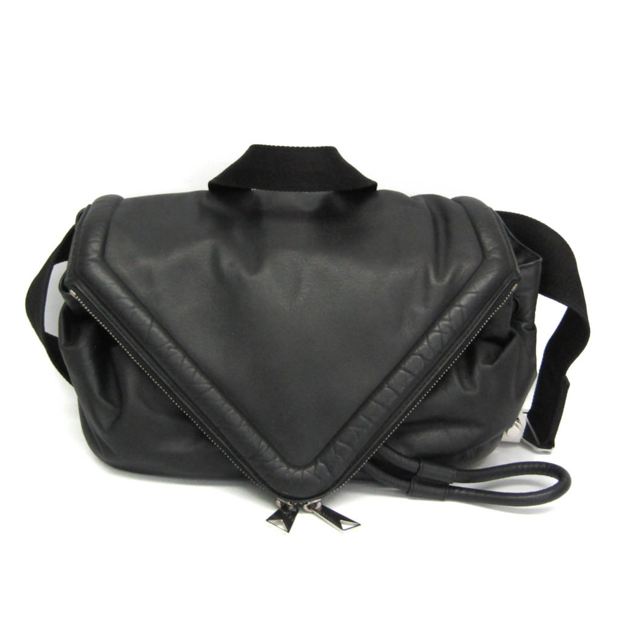 Rakuten - ボッテガ・ヴェネタ(Bottega Veneta) ビーク ベルトバッグ 659419 レディース レザー ショルダーバッグ ブラック【中古】
