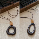 【選べる2タイプ】 ロングネックレス ネックレス レディース 大ぶり ペンダント 【ラウンド / オーバル】 ウッド調 樹脂 マーブル パーツ アンティーク調 ...