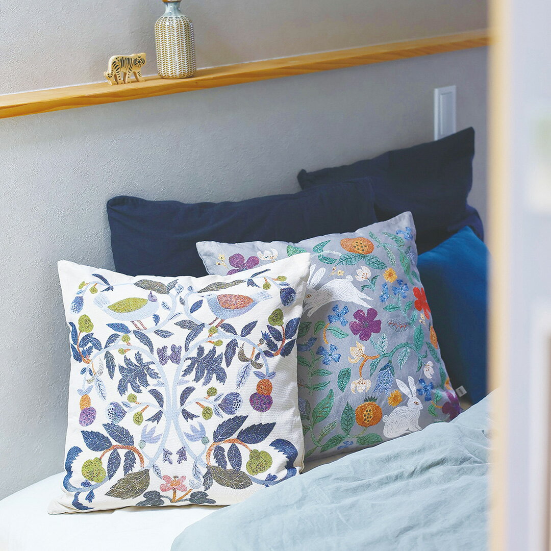 \P2倍+クーポン/松尾ミユキ クッションカバー C|Cushion cover 45×45cm インテリア おしゃれ かわいい 植物 クッション カバー ボタ...