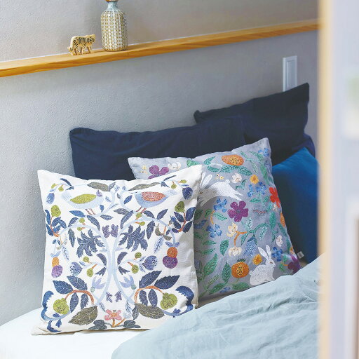 \ポイント2倍+クーポン/松尾ミユキ クッションカバー C|Cushion cover 45×45cm インテリア おしゃれ かわいい 植物 クッション カバー ボタニカル フラワー 花 アート ウサギ リス 鳥 \ポイント2倍+クーポン/松尾ミユキ クッションカバー C|Cushion cover 45×45cm インテリア おしゃれ かわいい 植物 クッション カバー ボタニカル フラワー 花 アート ウサギ リス 鳥