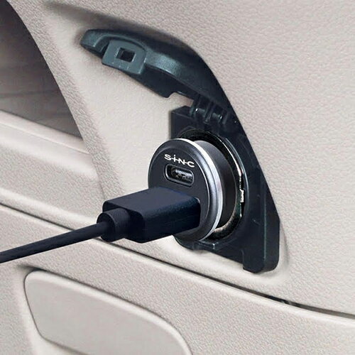 SEIWA ������ DC����� �ѥ�ץ饰UA+UC F305 DC�ץ饰 �����������åȽ��Ŵ� ��®�����б� DC12/24V���б� USB ���ޥۥ��֥�åȽ��Ų�ǽ 2��Ʊ�����Ų�ǽ �ȥ�å��緿�ֻ��Ѳ�ǽ �������㡼���㡼 ����ѥ��� �ѥ�ǥ�Х꡼ ���⥢�������꡼ �������� ���� ����̵��