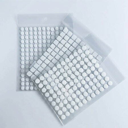 【最大3%OFF】 ボンネイル Bonnail 超強力両面テープ ラウンド 8mm 165枚 10mm 108枚 スクエア 10mm 108枚 【3種からご選択】 シール チップやパーツの貼り付け クリア 透明 丸型 四角型 サンプルチップ 展示 ディスプレイ ジグ ネイルアート セルフネイル 新品 送料無料