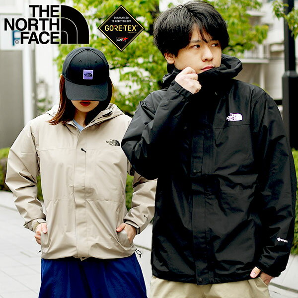 ■商品コメント &nbsp; THE NORTH FACE (ザ・ノースフェイス) CLOUD JACKET(クラウドジャケット)紳士 男性 ゴアテックス マウンテンジャケットになります。 GORE-TEX Paclite2.5層構造を採用した、軽さと強さを併せ持つ防水シェルジャケット。腕上げがしやすいよう、肩周りのパターンをアップデートしました。フロントは防水性の高いダブルフラップ仕様。フードはヘルメットの上からかぶることができるサイズ感で、襟元で調節が可能なワンハンドアジャスターを採用しています。ややゆとりのあるシルエットで重ね着がしやすく、シーズンを問わず活用可能。トレッキングやキャンプなどのアウトドアのみならず、トラベルにも使いやすいデザインです。携行に便利なスタッフサック付き。（左胸ポケット内に収納されています。）リサイクルポリエステルを使用した、環境に配慮した商品です。 防水 撥水 マウンテン アウトドア 登山 ハイキング クライミング ボルダリング グランピング レジャー ブラック 黒 フィッシング 釣り マウンテンパーカー マウンテンジャケット　キャンプ フェス 大きいサイズ &nbsp; ■商品詳細 &nbsp; ■ブランド THE NORTH FACE(ノースフェイス) ■商品名 CLOUD JACKET(クラウドジャケット) ■品番 NP12405 ■カラー K-ブラック SA-サンド ■材質 50D GORE-TEX Paclite ECO（2.5層）（表側：ポリエステル100％、裏側：ePTFE） &nbsp; ■商品カラーにつきまして &nbsp; 可能な限り商品色に近い画像を選んでおりますが、閲覧環境等により画像の色目が若干異なる場合もございますので、その旨をご理解された上でご購入ください。 &nbsp; メーカー希望小売価格はメーカー商品タグに基づいて掲載しています