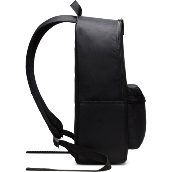 リュックサック ナイキ NIKE ヘリテージ バックパック 25L リュック デイパック スポーツバッグ バッグ 通学 通勤 メンズ レディース ロゴ ビッグロゴ ブラック 黒 BA5879 【あす楽対応】