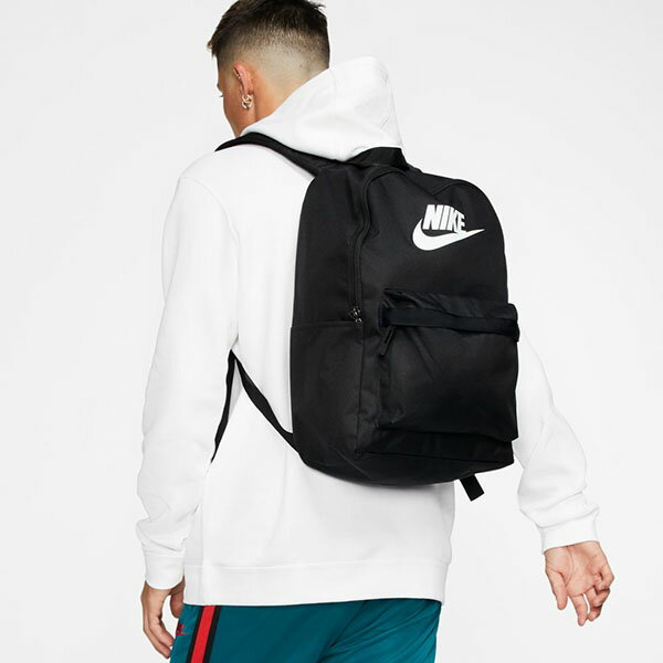 リュックサック ナイキ NIKE ヘリテージ バックパック 25L リュック デイパック スポーツバッグ バッグ 通学 通勤 メンズ レディース ロゴ ビッグロゴ ブラック 黒 BA5879 【あす楽対応】