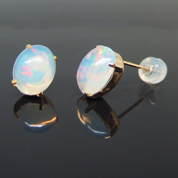 【送料無料】K18YG製大粒オパールスタッドピアス計3.0ct■4567