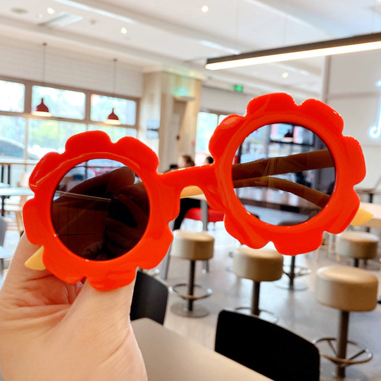 ���å� ���󥰥饹 ���顼�ե졼�� �ե��ե졼�� �ϡ��ȥե졼�� ���󥰥饹 �Ҷ��� UV���å� ���󥰥饹 �Ҷ� ���󥰥饹 �ˤλ� ���λ� �� �� �ס��� �糰���к� ���٥�� �ѡ��ƥ��� �лҥ����� �ץ쥼��� ��ǰ�� ������ ����̵��