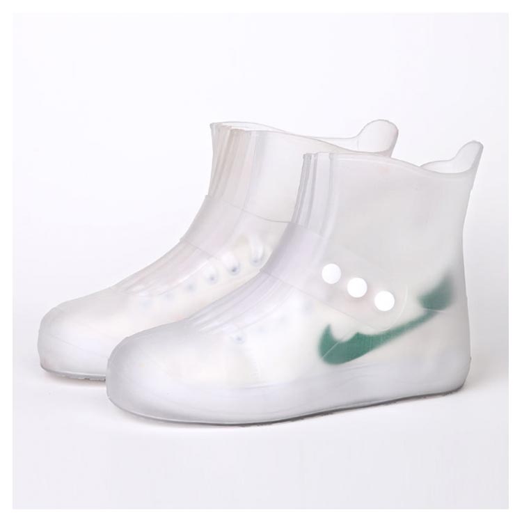 シューズカバー 雨の日 靴カバー レインブーツ 繰り返し 雨対策 梅雨対策 メンズ レディース 雨 防水 レインカバー 靴 レイングッズ 旅行 携帯 雨具 シリコン アウトドア 男女兼用 汚れ防止 レインシューズカバー 便利 レイン