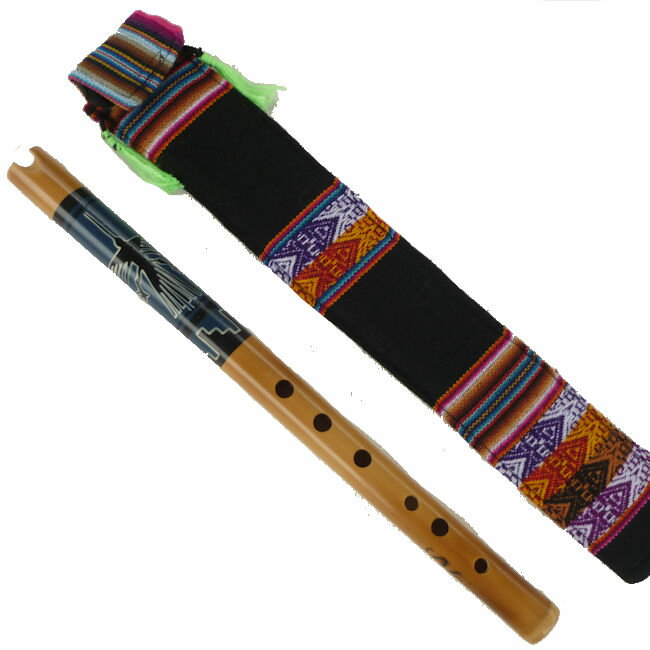 当商品は、南米のフォルクローレ音楽に使用されている民族楽器の竹製ケーナです。 音は出し易いと思います。 G管（ソ）タイプです・長さ約38cm・セミプロ用 ペルー・リマ市内の楽器工房BLAS製です。 塞ぐ、穴が小さい為、女性の方に最適かと思います。 新品・吹き方の簡単なイラスト及び運指表付き ケーナ袋の色は変わる可能性が有りますので、ご了承ください。