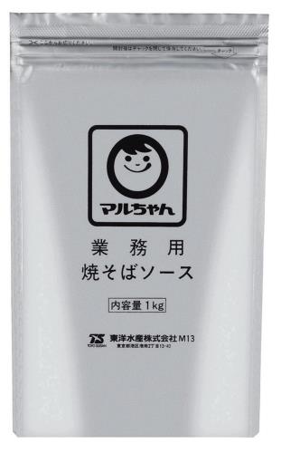 こまった日のとっておきマルちゃん焼そば味の粉末ソースです。ソースのレシピにこだわりぬいてマルちゃん焼そば独自の味わいを実現しています。 ソースのこだわりマルちゃん焼そば3人前に入ってる粉末ソース。正式名称は「焼そばソースの素」といいます。 そのおいしさのヒミツは、粉末醤油をベースにして、塩・砂糖・りんご・ポークエキスを入れて、さらに秘伝のスパイスを20種類加えています。 粉末タイプソース粉末タイプは、調味料や香辛料の旨みとスパイシー感を引き出し、香りを立たせるので、香辛料の風味を生かす味付けに適しています。 ずっとかわらない、この味を。アレンジにもピッタリ！焼そばはもちろん他のレシピにも！