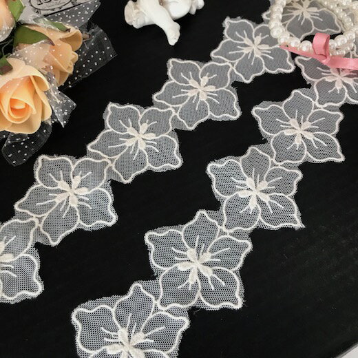 レース 手芸 リボン チュールレース 花柄 素材 ハンドメイド パーツ 白 ホワイト 装飾 衣装 オフホワイト フラワーレース バレエ衣装