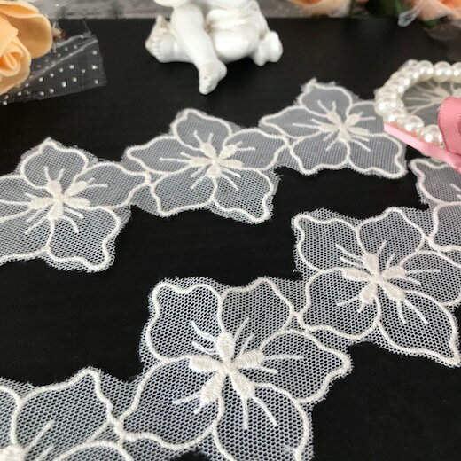 レース 手芸 リボン チュールレース 花柄 素材 ハンドメイド パーツ 白 ホワイト 装飾 衣装 オフホワイト フラワーレース バレエ衣装
