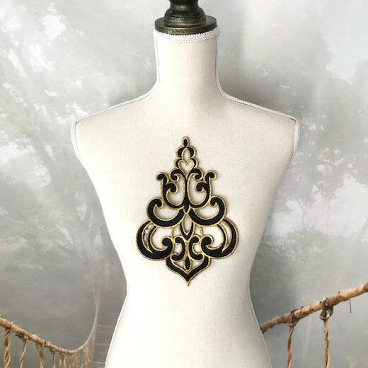 ブラック アイロンモチーフ ワッペン ゴールド　ロイヤル　衣装用　接着モチーフ　アイロン用 貼り付け..