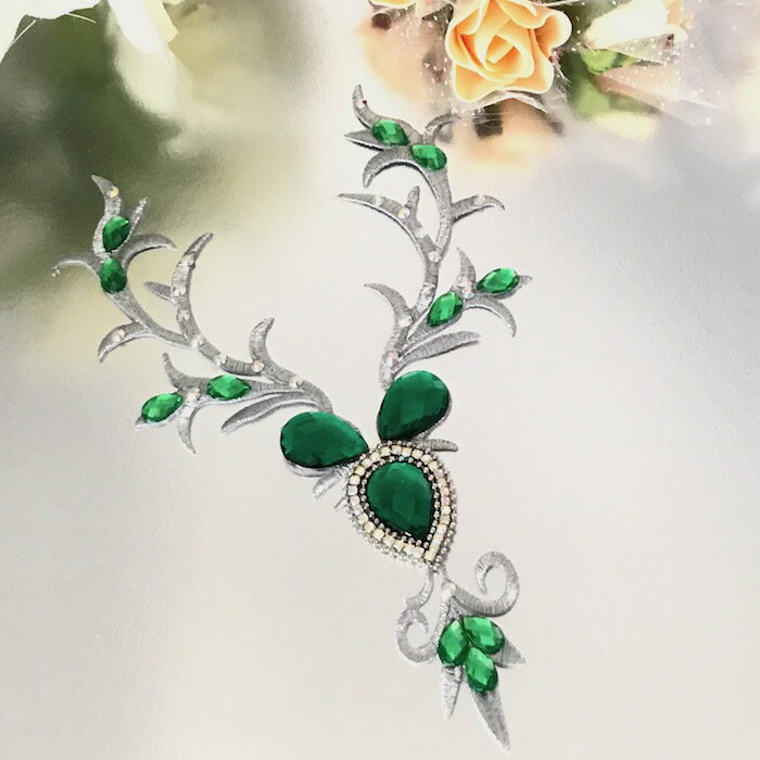 シルバー アップリケ ネックライン モチーフ 衣装 刺繍ワッペン レオタードモチーフ アイロンワッペン アイロン接着 アップリケワッペン モチーフ 装飾 バトン...