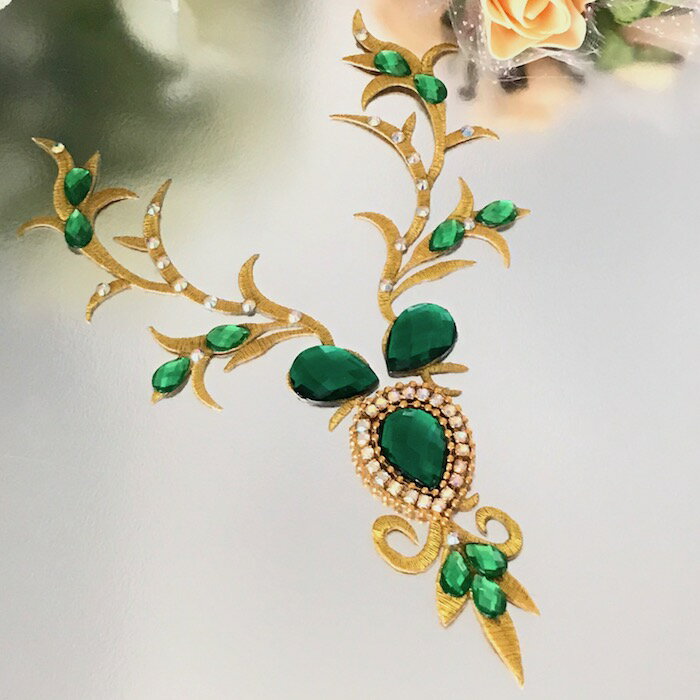 ゴールド アップリケ ネックライン モチーフ 衣装 刺繍ワッペン レオタードモチーフ アイロンワッペン アイロン接着 アップリケワッペン モチーフ 装飾 バトン...