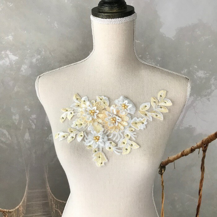 衣装モチーフ レオタードモチーフ チュールモチーフ 新体操 バトンモチーフ 花模様 装飾 ホワイト イエロー ベージュ 衣装装飾 服飾 ストーン付き