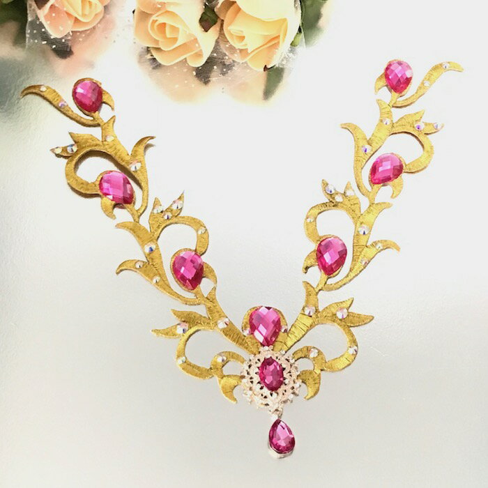 ゴールド アップリケ ネックライン モチーフ 衣装 刺繍ワッペン レオタードモチーフ アイロンワッペン アイロン接着 アップリケワッペン モチーフ 装飾 バトン...