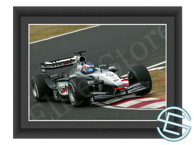    キミ・ライコネン 2003年 マクラーレン F1 日本GP A4サイズ 生写真 1(海外直輸入 F1 グッズ)