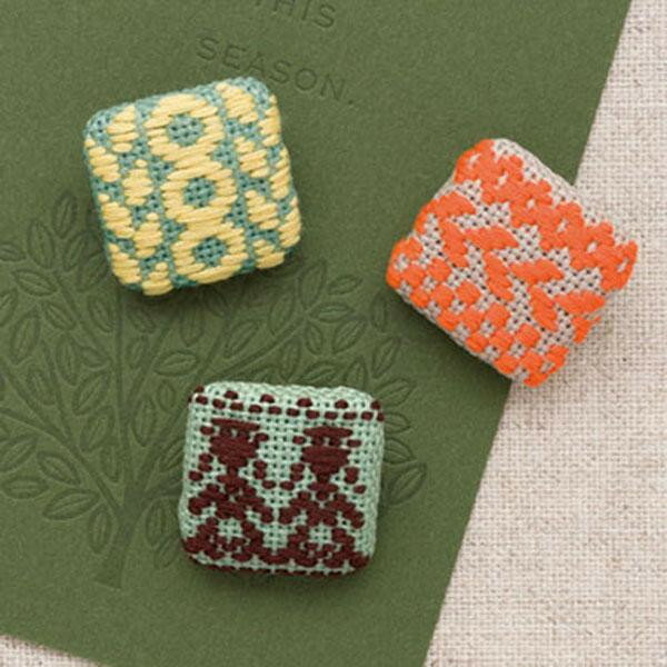 オリムパス　こぎんキット　くるみボタン フォークロア　68