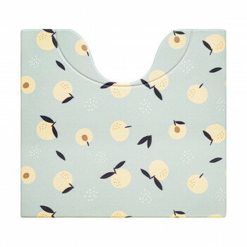 「北海道・沖縄・離島・一部地域へのお届けは別途送料を請求させていただきます。」「お客様都合でのキャンセルの場合、出荷前後にかかわらずキャンセル料などの手数料が発生いたしますので予めご了承ください。」「メーカーより取り寄せ商品のため、在庫状況によっては欠品・廃盤の可能性があります。あらかじめご了承ください。」マットに付いている折り目によってスキマにぴったりフィットするので、尿ハネや汚れをしっかりガード!抗菌防臭機能付きなので毎日清潔にお使い頂けます。サイズ550×600×3.5mm個装サイズ：57.4×8×5.2cm重量335g個装重量：340g素材・材質塩化ビニル樹脂仕様洗濯不可生産国中国fk094igrjs