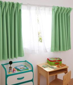 カーテン 遮光カーテン ミラー レースカーテン ブラインド 遮光1級 防炎 1級 遮光 無地 北欧 軽量 1枚 薄手 おしゃれ 可愛い 洗える 一人暮らし 格安...