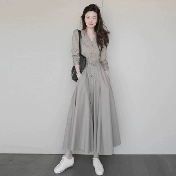 乐天商城 - ワンピース フレア ロング丈 長袖 Vネック ハイウエスト ウエストマーク 大人可愛い きれいめ シンプル 上品 お洒落 大人女子 エレガント 夏 レディース ママ 学生 デート 女子会 イベント レストラン ショッピング モテ 脚長 美容師