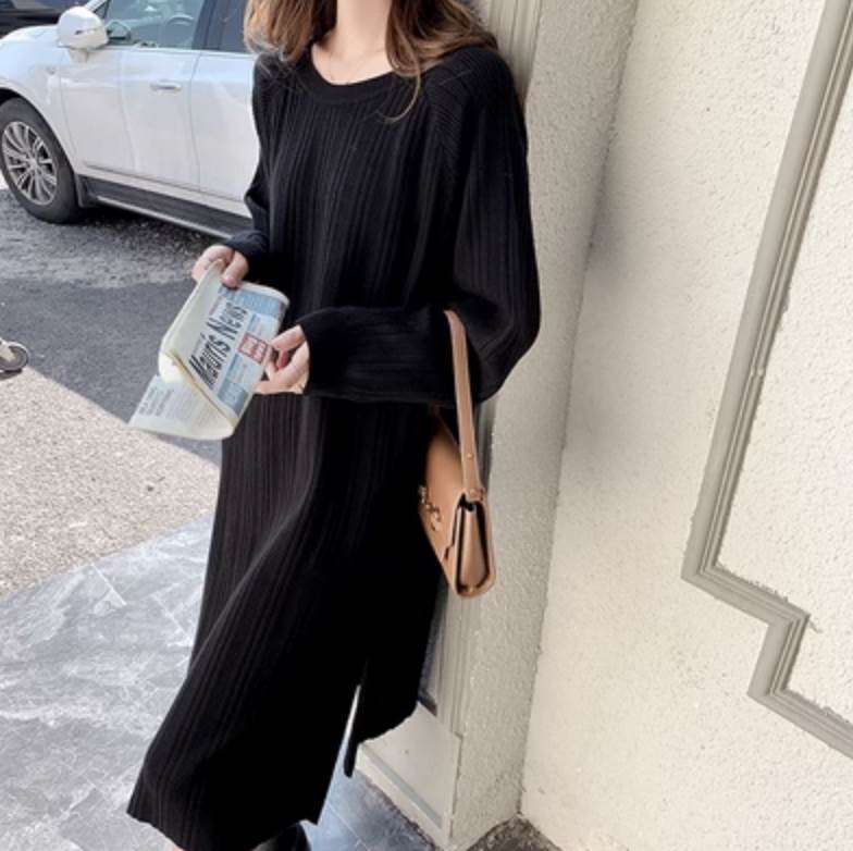 Rakuten - ワンピース ニットソー ロング丈 長袖 ボートネック ワイドスリーブ Iライン かわいい 大人可愛い ゆったり きれいめ シンプル カジュアル 大人 上品 おしゃれ お洒落 大人女子 こなれ感 個性的 主役級 存在感