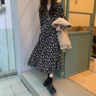 【スーパーセール期間中お得なクーポン発行中】ワンピース フレアワ ロング丈 長袖 パフスリーブ Vネック Aライン かわいい 大人可愛い きれいめ シンプル カジュアル 大人 おしゃれ キュート 美容師 メイクアップアーティスト ネイリスト ア 【スーパーセール期間中お得なクーポン発行中】ワンピース フレアワ ロング丈 長袖 パフスリーブ Vネック Aライン かわいい 大人可愛い きれいめ シンプル カジュアル 大人 おしゃれ キュート 美容師 メイクアップアーティスト ネイリスト ア