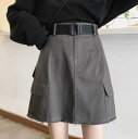 スカート ミニスカート ショート丈 かわいい 大人可愛い きれいめ シンプル カジュアル 大人 上品 おしゃれ お洒落 大人女子 こなれ感 個性的 主役級 存在感 美容師 メイクアップアーティスト ネイリスト アパレルスタッフ 美容部員 エステティシャン コーディネーター 通訳
