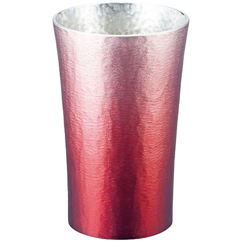 錫製タンブラー200ml一生使える錫製タンブラーは最適な送り物。錫に優しい色合を施しみやび感を演出しています。メーカー型番…16-1-1RD(赤(HOKAGE)) 色名…赤 直径6.5cm 高さ10cm 容量約200mlタンブラー1客・錫97% 製造国…日本錫製タンブラー200ml