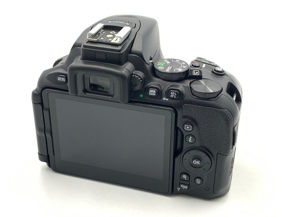 【中古】 【良品】 ニコン D5600 ボディ 【デジタル一眼レフ】 【6ヶ月保証】