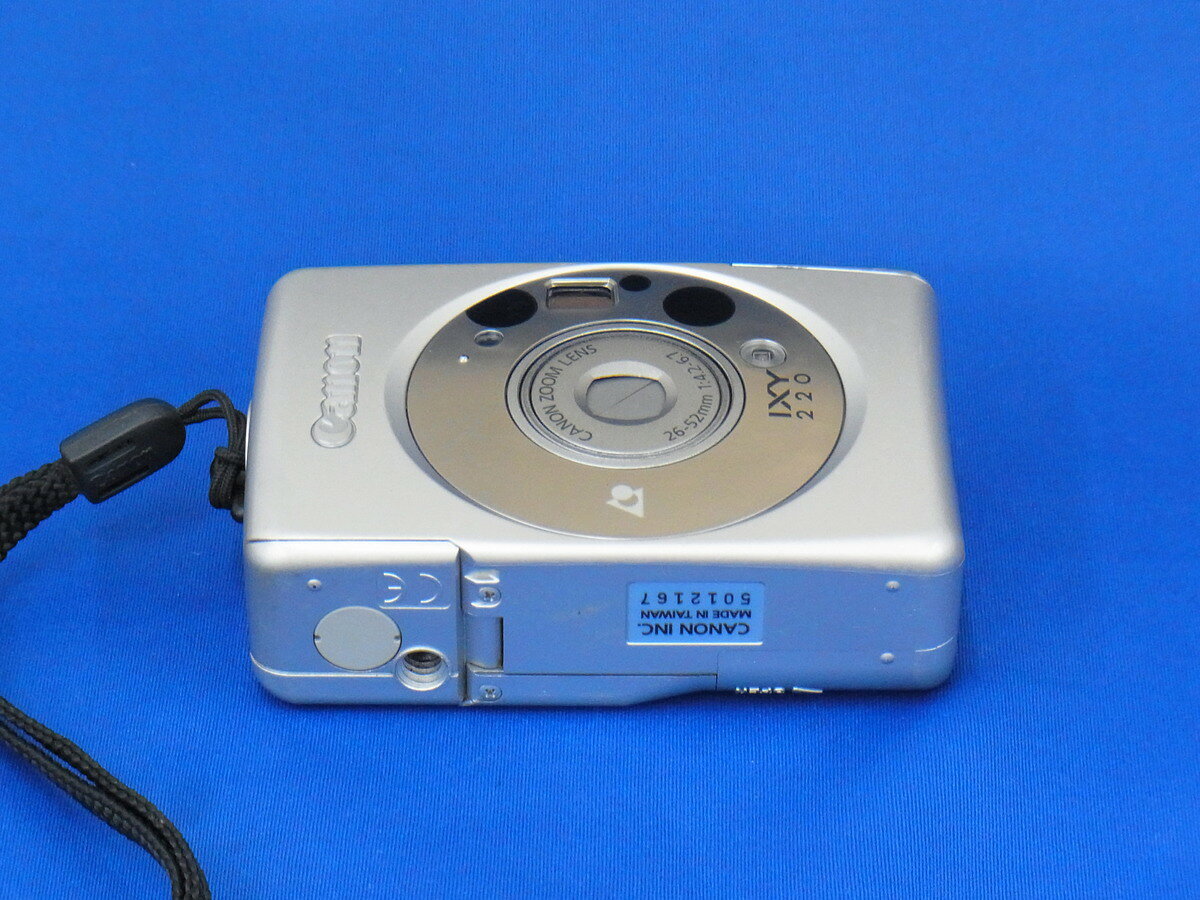 ����š� �����ʡ� ����Υ� IXY 220 �ڥե���५����